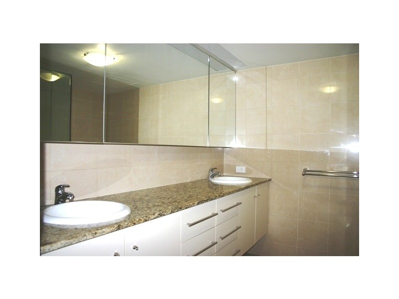 7/15 Tribune Street, South Bank QLD 4101