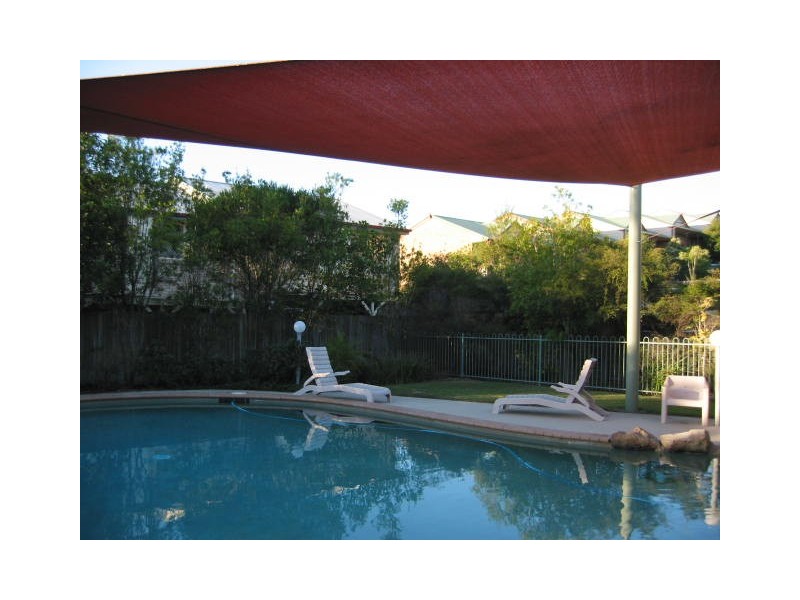 10 Schumann Close, Tingalpa QLD 4173