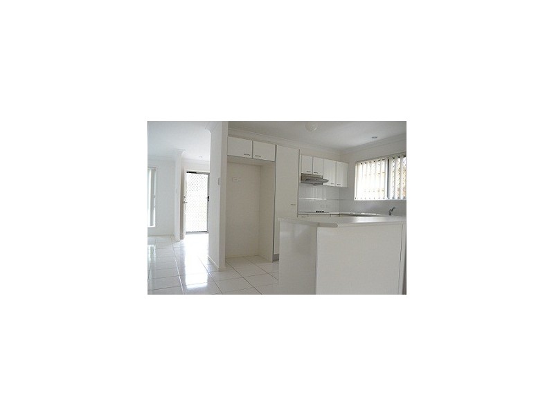 18/15 James Edward Street, Richlands QLD 4077