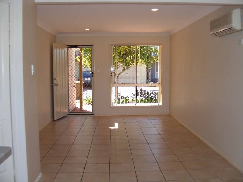 18/21 Chessom, Mitchelton QLD 4053