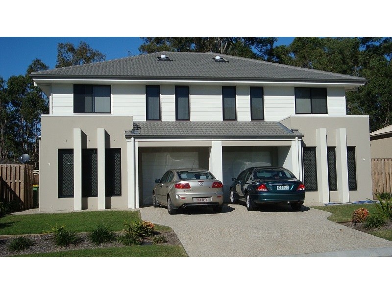 8 MacQuarie Way, Browns Plains QLD 4118