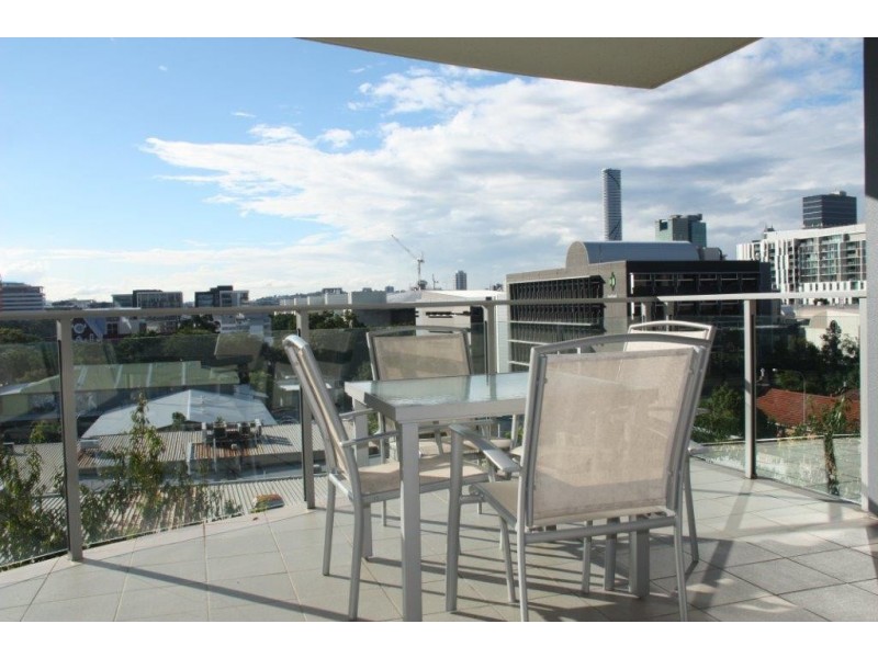 62 Cordelia, South Brisbane QLD 4101