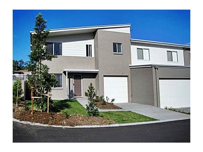 2 Toohey, Pacific Pines QLD 4211