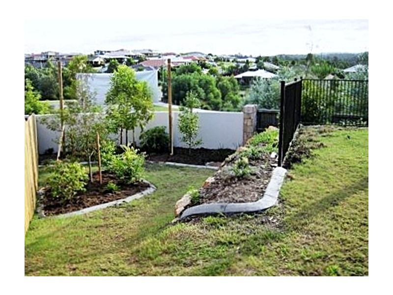 2 Toohey, Pacific Pines QLD 4211