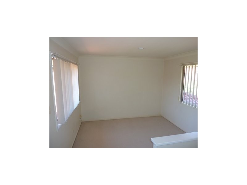 79 – 75 Brown St, Labrador QLD 4215