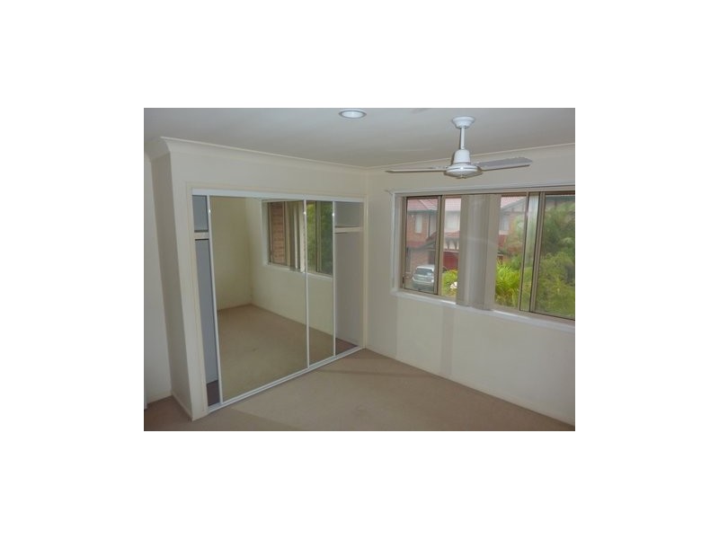 79 – 75 Brown St, Labrador QLD 4215