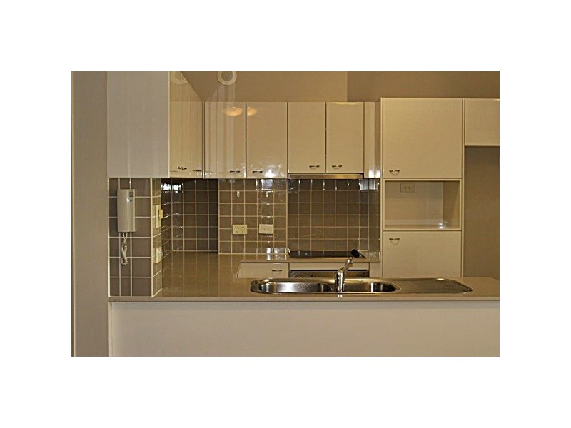 23 28 Belgrave Road, Indooroopilly QLD 4068