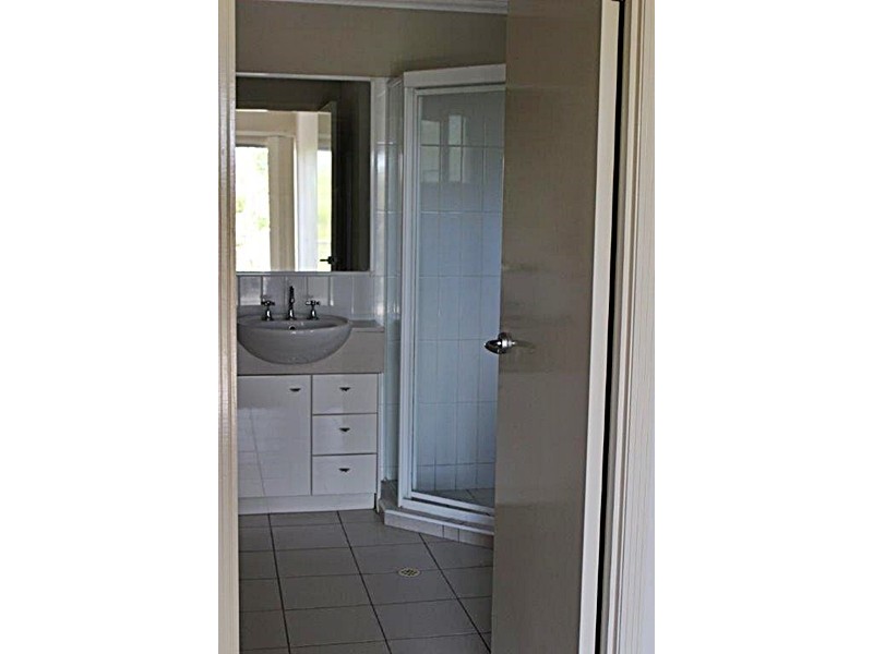 23 28 Belgrave Road, Indooroopilly QLD 4068