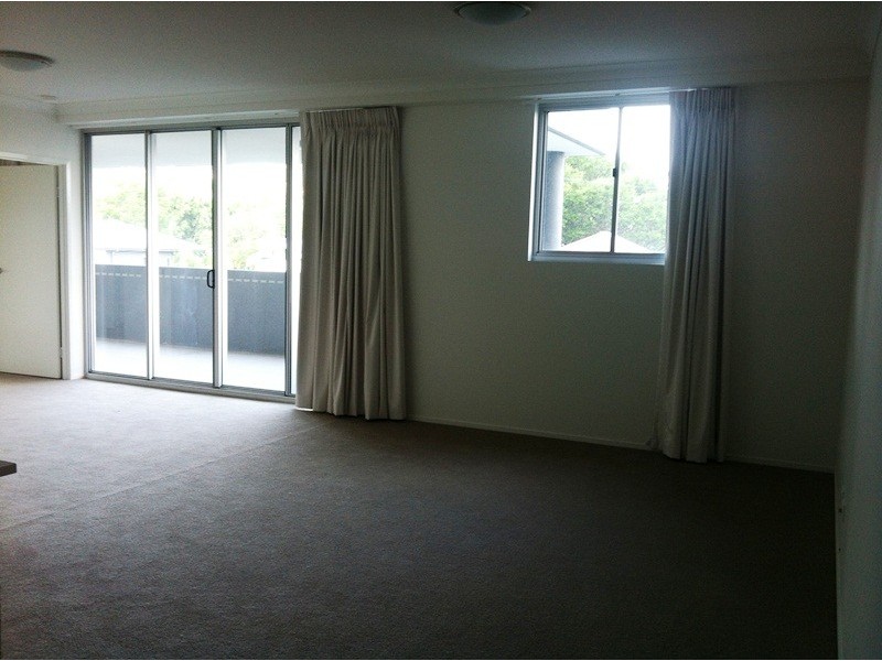 32 Agnes Street, Albion QLD 4010