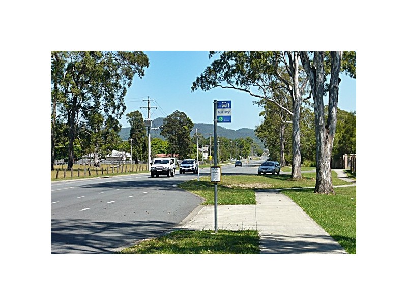 2 BOS DRIVE, Coomera QLD 4209