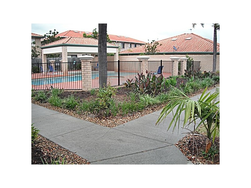 2 BOS DRIVE, Coomera QLD 4209
