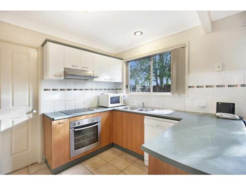 u13 / 250 Manly Road, Manly West QLD 4179