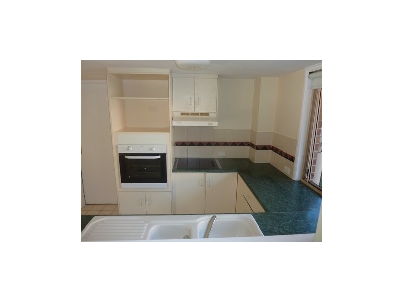 67/75 Brown St, Labrador QLD 4215