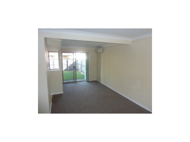 67/75 Brown St, Labrador QLD 4215