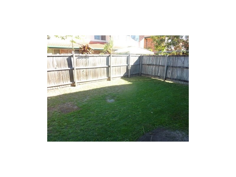 67/75 Brown St, Labrador QLD 4215