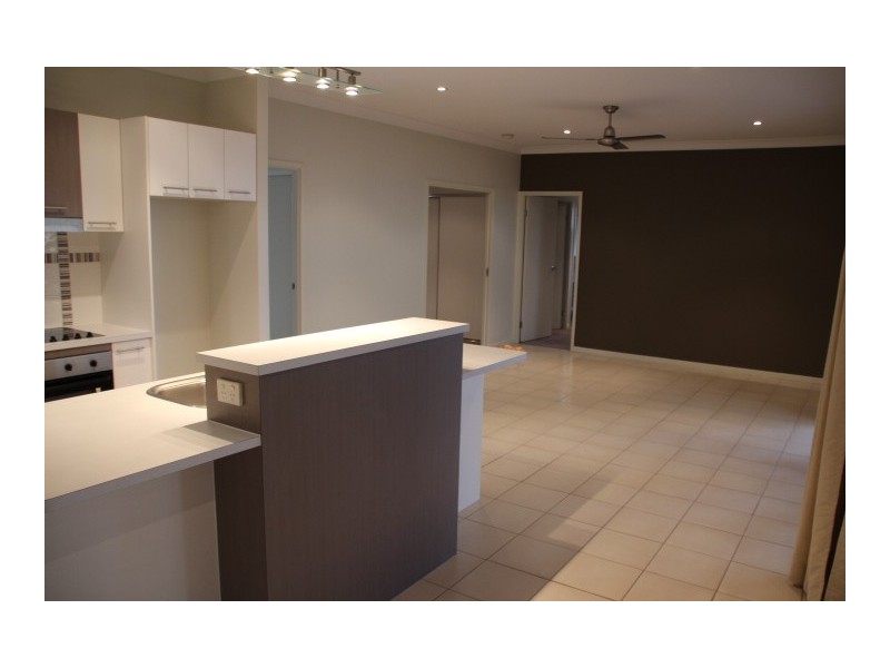 11 Kennedia Crt, North Lakes QLD 4509