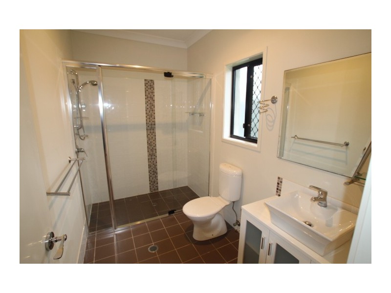 11 Kennedia Crt, North Lakes QLD 4509