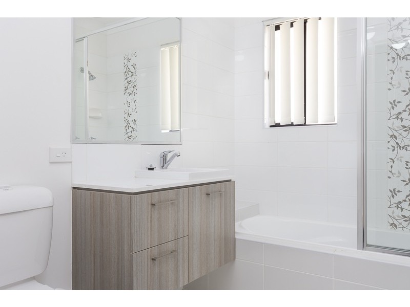 U37/80 GROTH ROAD, Boondall QLD 4034