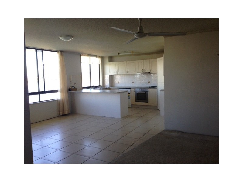 77 Brighton Parade, Southport QLD 4215