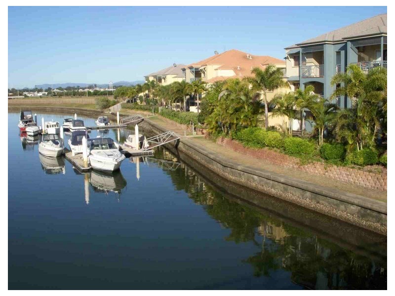 44/82 Limetree Parade, Runaway Bay QLD 4216