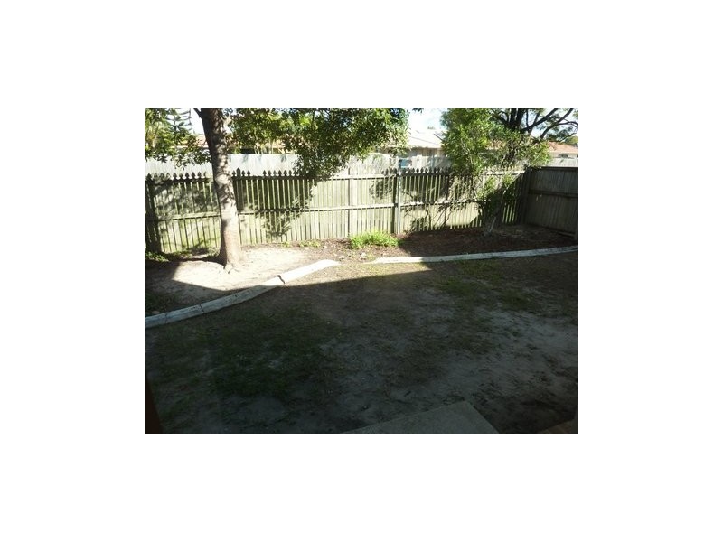 49-75 Brown St, Labrador QLD 4215