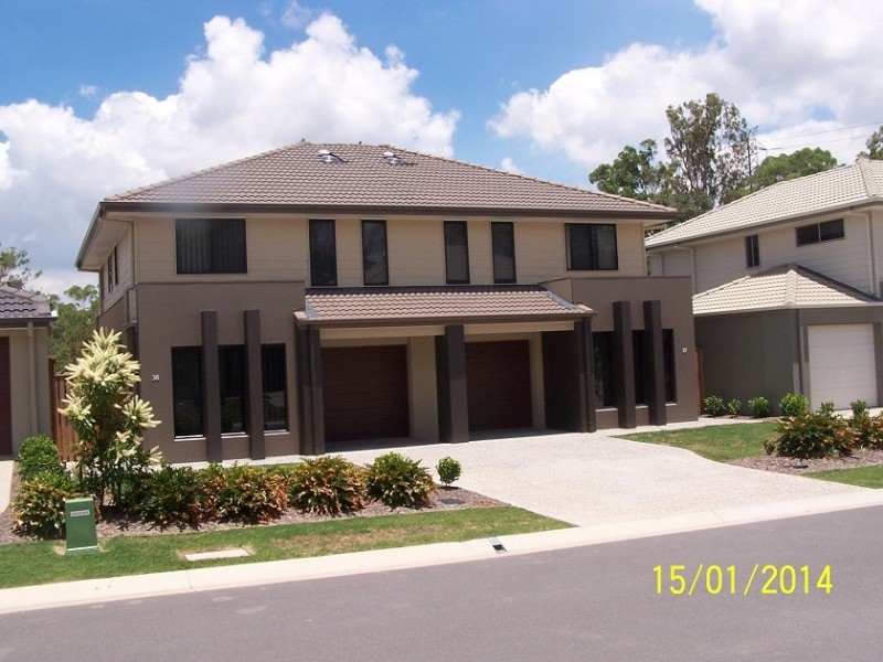 8 MacQuarie Way, Browns Plains QLD 4118