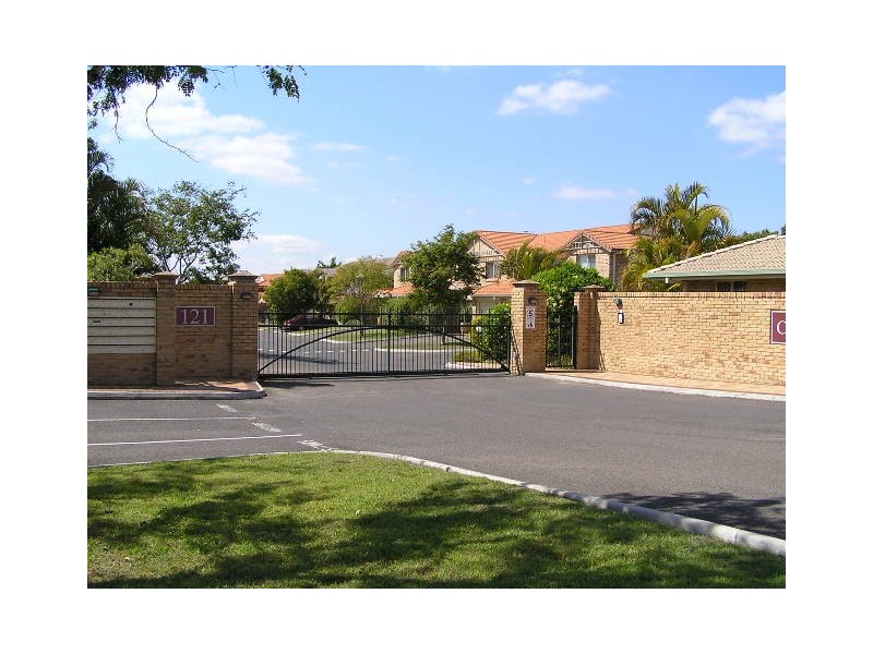 121 Golden Avenue, Calamvale QLD 4116