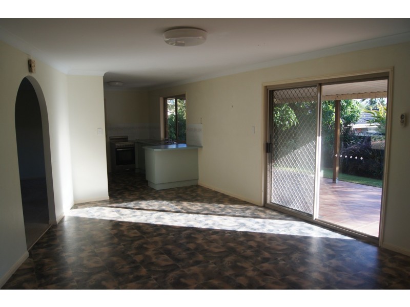 6 Clipper Place, Manly West QLD 4179