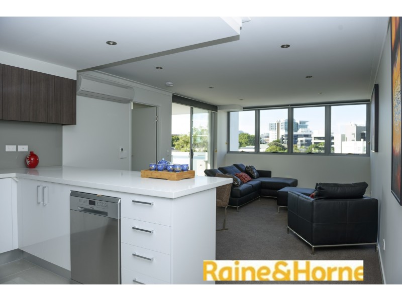 35-39 McDougall, Milton QLD 4064