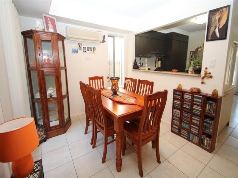 12 / 6-32 Univeristy Drive, Meadowbrook QLD 4131