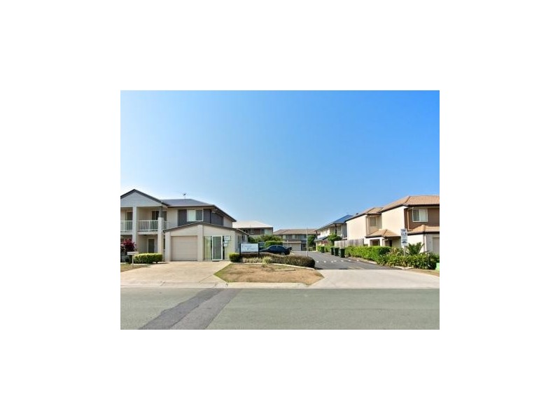 11 Pyranees, Calamvale QLD 4116