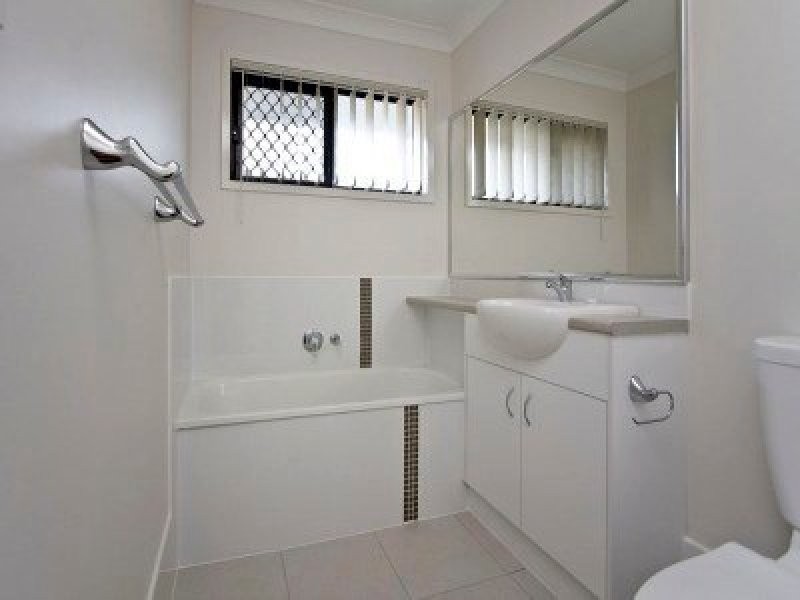 153 Woogaroo Street, Forest Lake QLD 4078