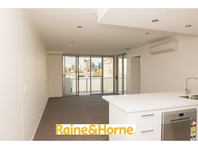 35-39 McDougall Street, Milton QLD 4064