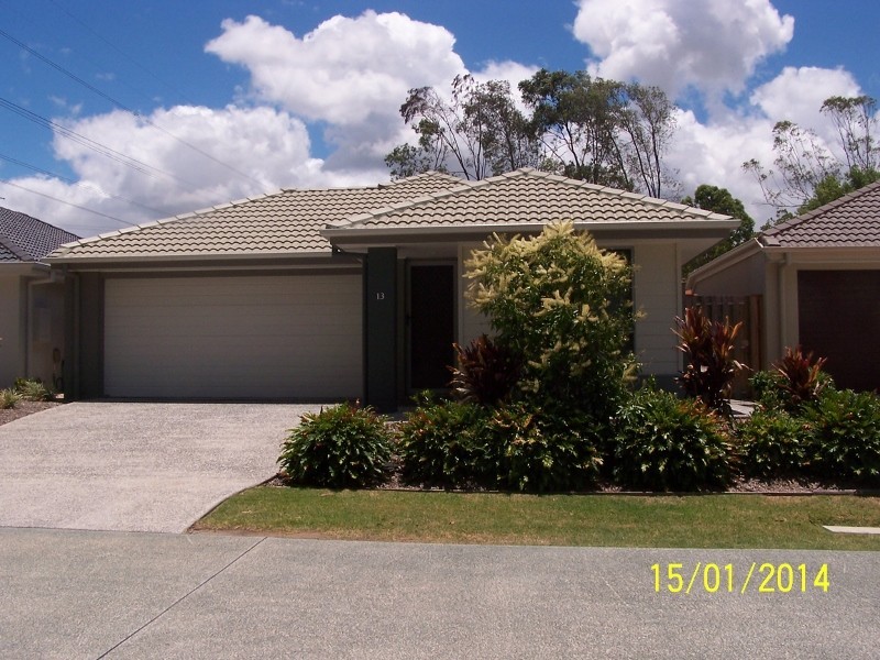 8 Macquarie Way, Browns Plains QLD 4118