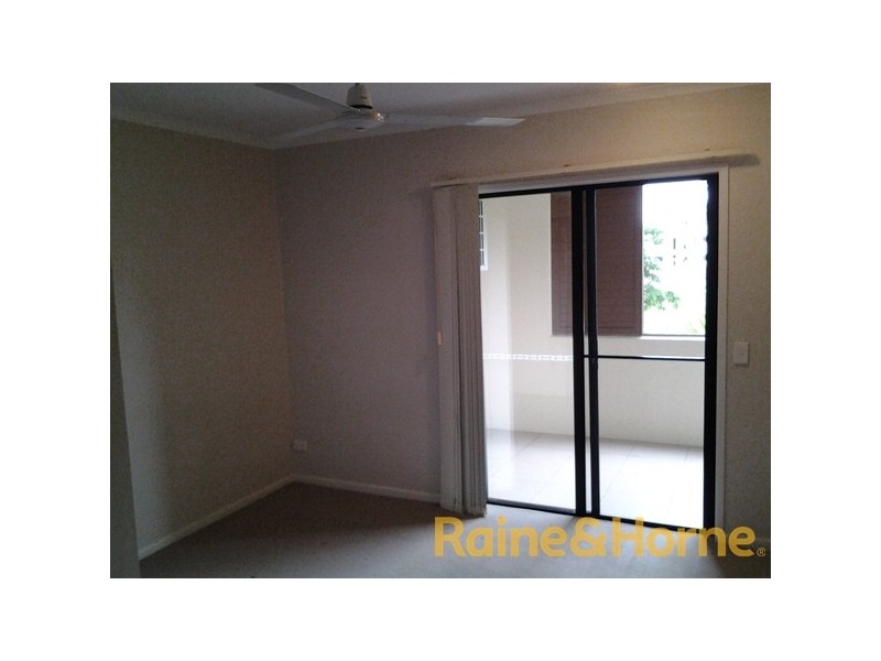 U213 / 92 -98 Digger St, Cairns City QLD 4870