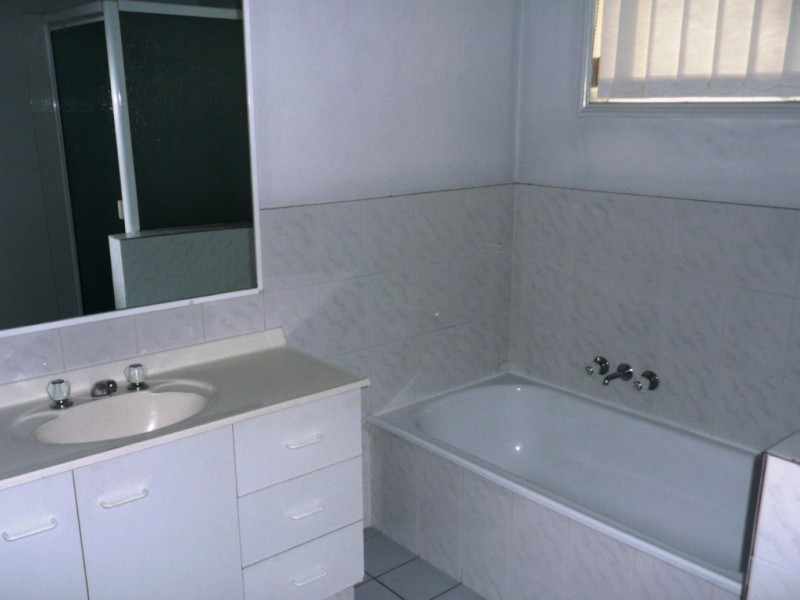 23/97-137 Edmund Rice drive, Southport QLD 4215