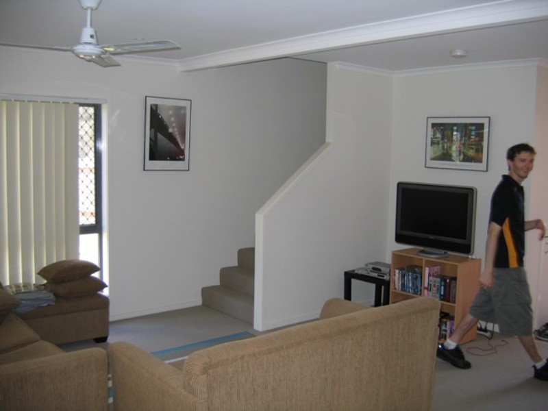 86/250 Sumners Road, Riverhills QLD 4074