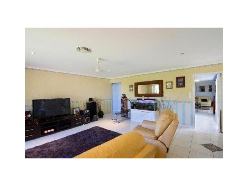 8 Eagle Court, Wurtulla QLD 4575