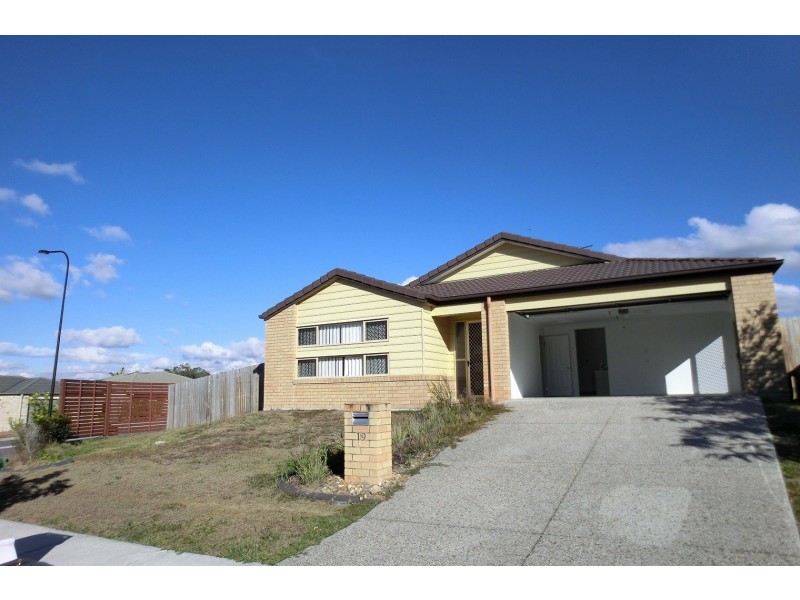 19 Cedarwood Street, Berrinba QLD 4117
