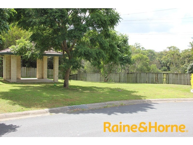 15 Violet Close, Eight Mile Plains QLD 4113