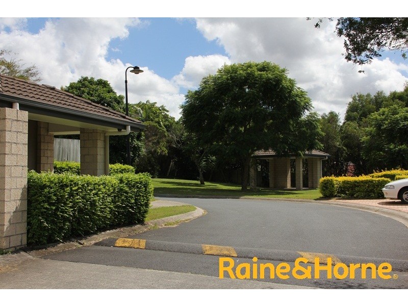 15 Violet Close, Eight Mile Plains QLD 4113