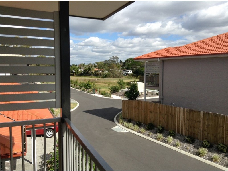 232 Preston Road, Wynnum West QLD 4178