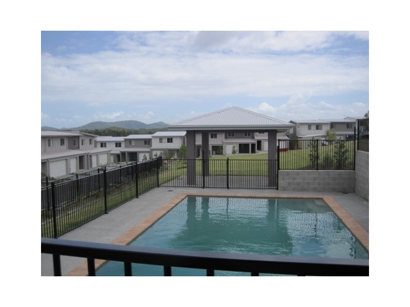 2 Toohey, Pacific Pines QLD 4211