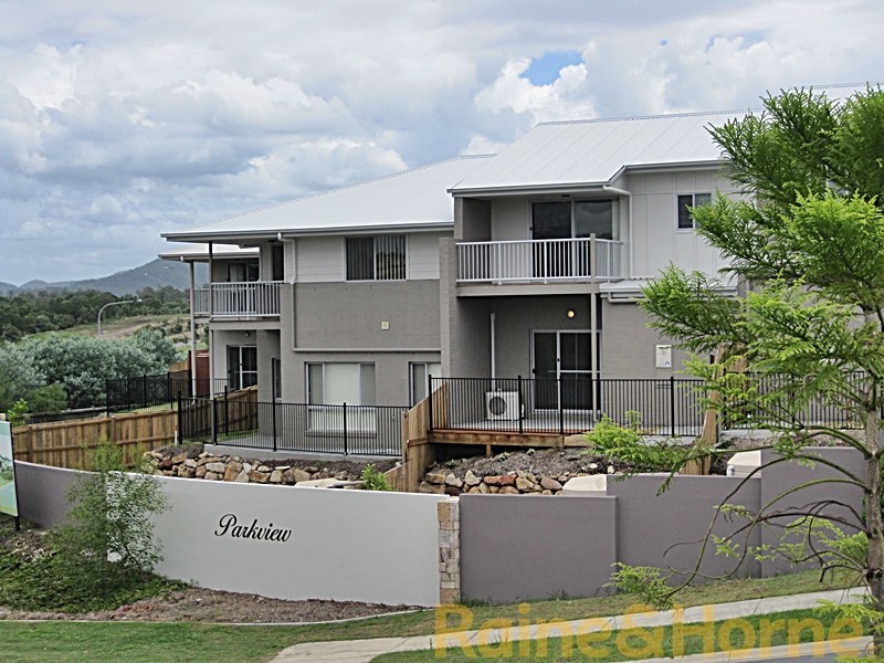 2 Toohey, Pacific Pines QLD 4211