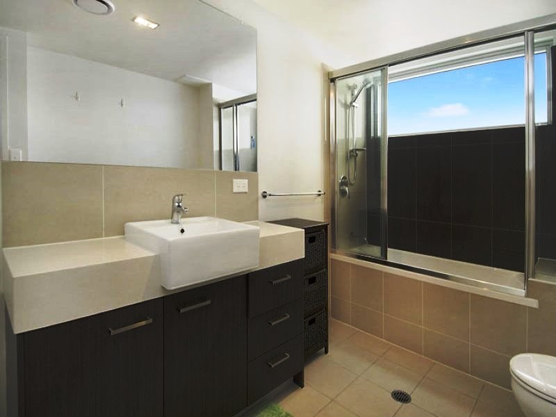 32 Agnes, Albion QLD 4010