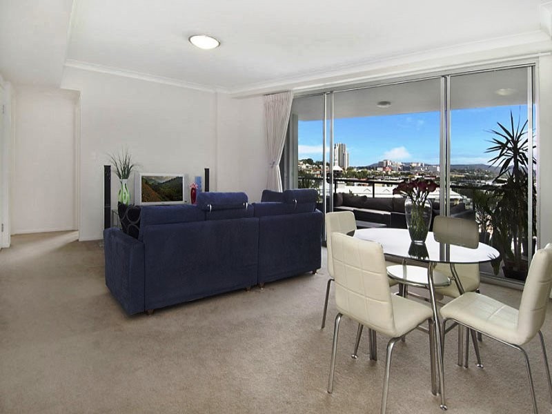 32 Agnes, Albion QLD 4010