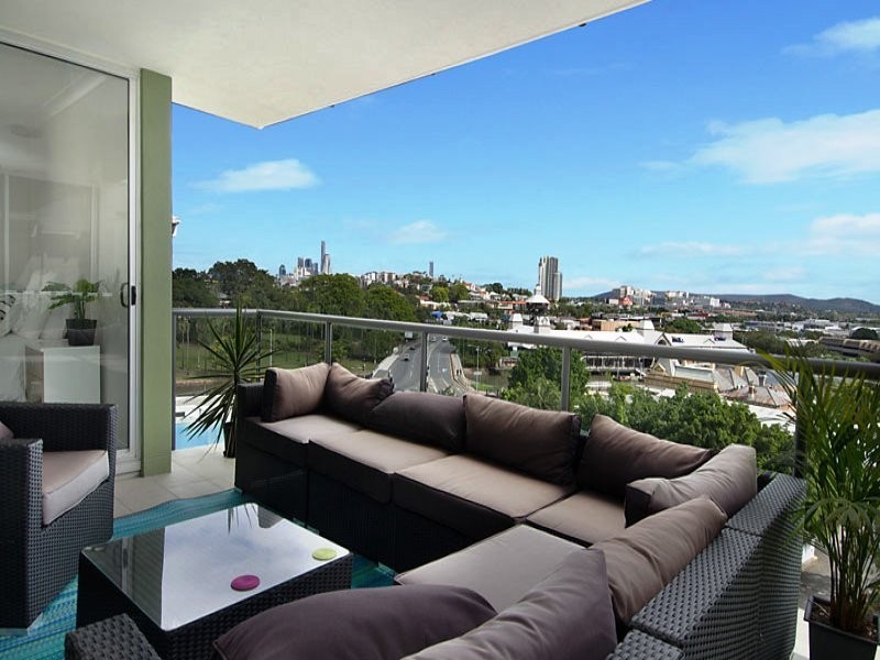 32 Agnes, Albion QLD 4010