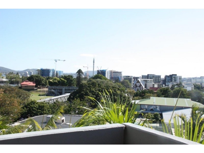 86/ 62 Cordelia, South Brisbane QLD 4101