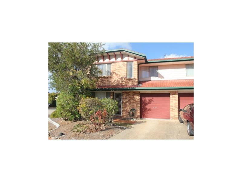 53 – 75 Brown St, Labrador QLD 4215