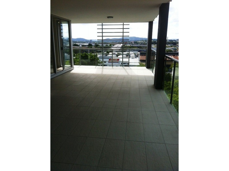 32 Agnes Street, Albion QLD 4010